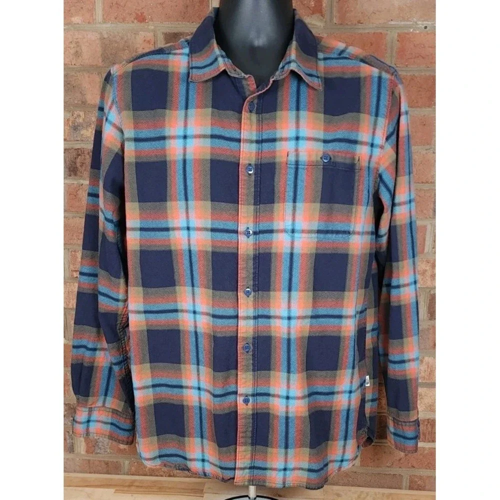 The North Face Shirt Size Large Plaid Hayden Pass Button Down Outdoors‎ Hiking
